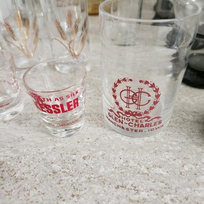 Large Assortment vintage Glassware Corning Pyrex Fire King