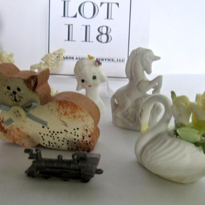 Lot of Figurines, Fine China Swan With Flowers