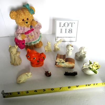 Lot of Figurines, Fine China Swan With Flowers