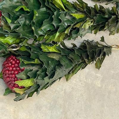 Hanging Leaf and Berry 5 Piece Lot - Has Wear