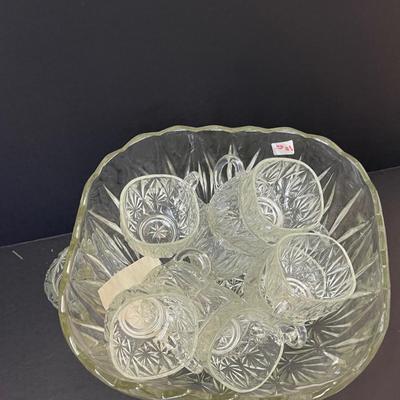 1960â€™s Hazel Atlas Williamsport Punch Bowl