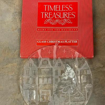 NEW Timeless Treasure Decorative Glass Christmas Platter