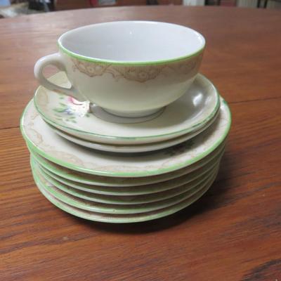 9 Children's Dishes - 1 marked Occupied Japan - All about 4 inches across