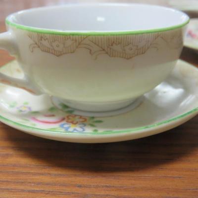 9 Children's Dishes - 1 marked Occupied Japan - All about 4 inches across