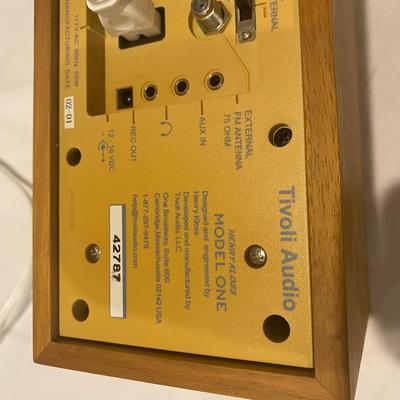 Tivoli Audio AM/FM Radio