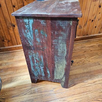 Rustic Oak Side Table  w/Storage  (D-JS)