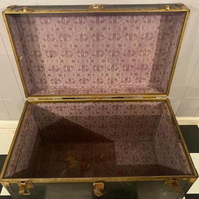 Nice Vintage Trunk