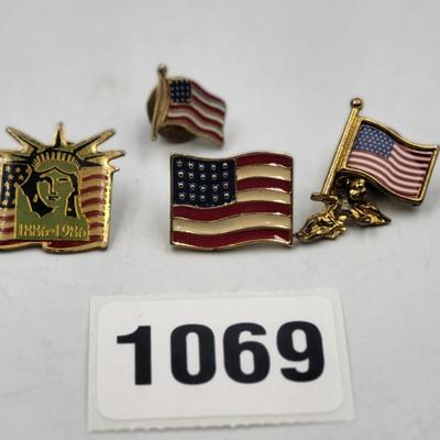 PATRIOTIC LAPEL PIN LOT