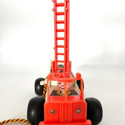VINTAGE FISHER Price Toys