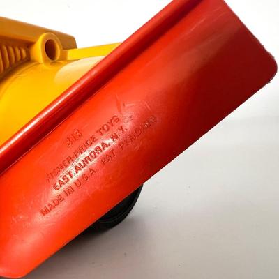 VINTAGE FISHER Price Toys
