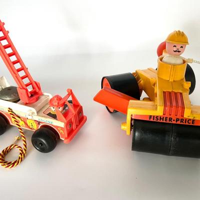 VINTAGE FISHER Price Toys