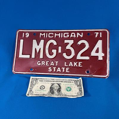 1971 MICHIGAN LICENSE PLATE