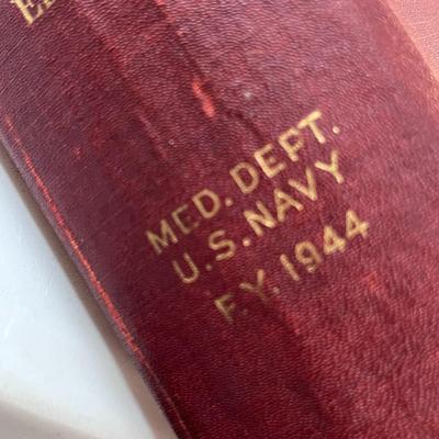 WARTIME US NAVY MEDICAL DICTIONARY with ILLUSTRATIONS