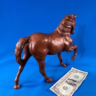 HEAVY CARVED LOOK WELL CRAFTED HORSE FIGURAL