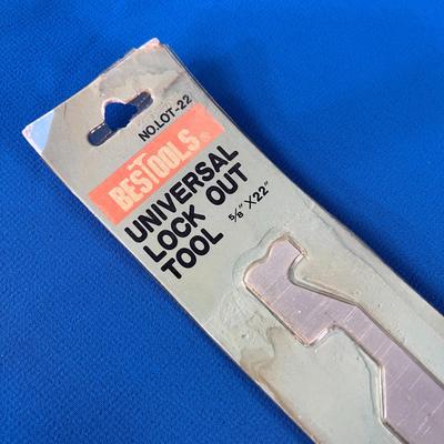 NEW IN PACKAGE â€œSLIM JIMâ€ UNIVERSAL LOCK OUT TOOL