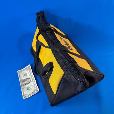 DEWALT ZIPPERED TOOL BAG 