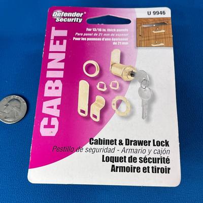 NEW IN PACKAGE CABINET AND DRAWER KEYED LOCK 