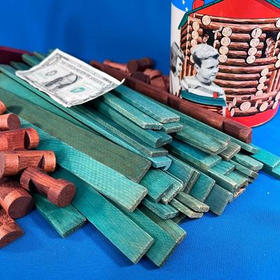 VINTAGE LINCOLN LOG PARTIAL SET