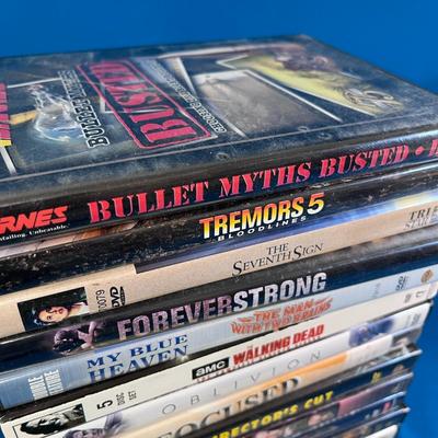 GROUP OF 14 ACTION COMEDY SPORTS MYSTERY MOVIE DVDâ€™S