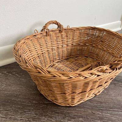 BASKETS Lot