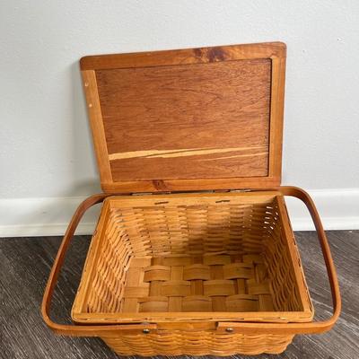 BASKETS Lot
