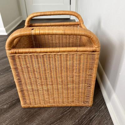 BASKETS Lot