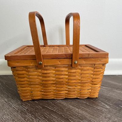 BASKETS Lot