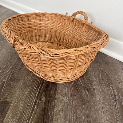 BASKETS Lot