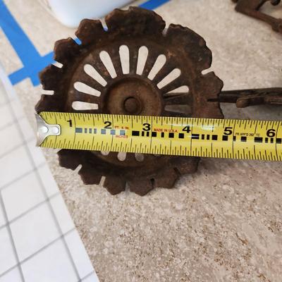 Antique Vintage Cast Iron Oil Lamp holders Wall Sconce