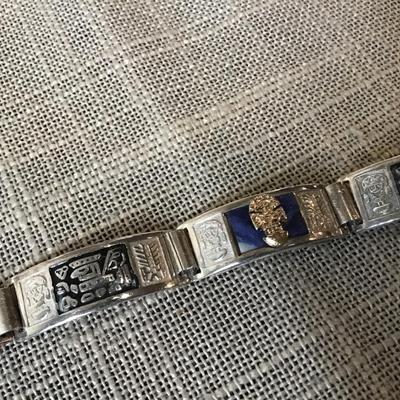 925 Silver Locking Bracelet with   Tribal Designs
