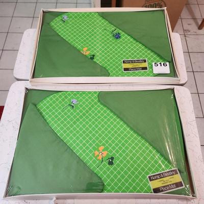 Vintage Kemp & Beatley 100% Cotton Place mat 2 sets of 4