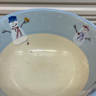 1981 Hartstone Pottery "Snow People" 4.5 Qt. Mixing Bowl