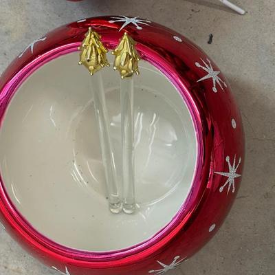 Two New Ornament Bowls with Stirrers