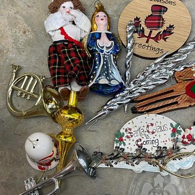 Misc. Ornament Lot
