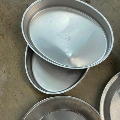 Three Vintage Clear Pie Plates - Pyrex - & 6 Oval and Round Aluminum Cake Pans