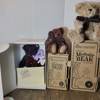 3 collectable bears