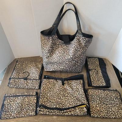 Leopard print Make-up 5 bag travel set