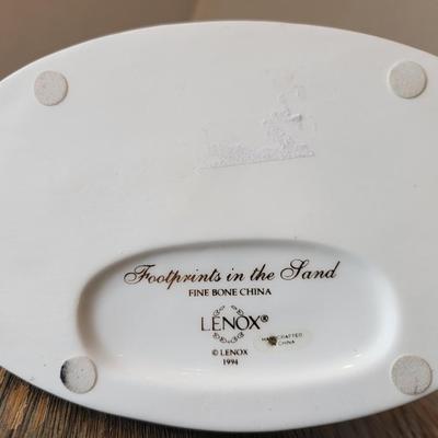 Lennox Footprints in the Sand