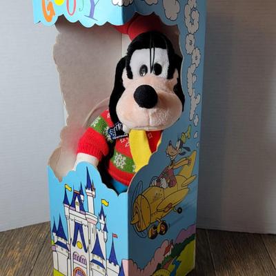 Woodward & Lothrup Goofy Plush