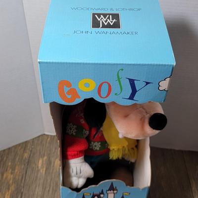 Woodward & Lothrup Goofy Plush