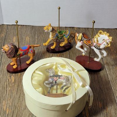 4 Carousel Horses, Lion & Tiger