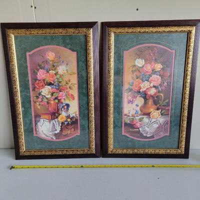 2 Vintage Pictures Floral Art