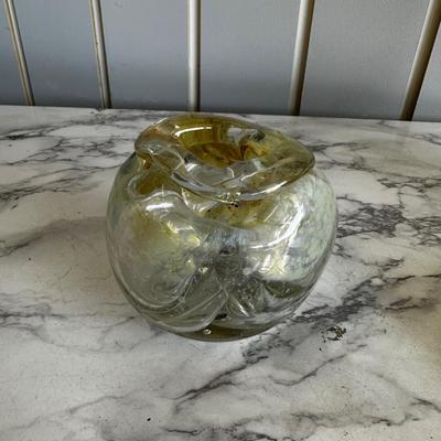 Vintage art glass Vase