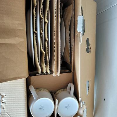 Pfaltzgraff 20 Piece set