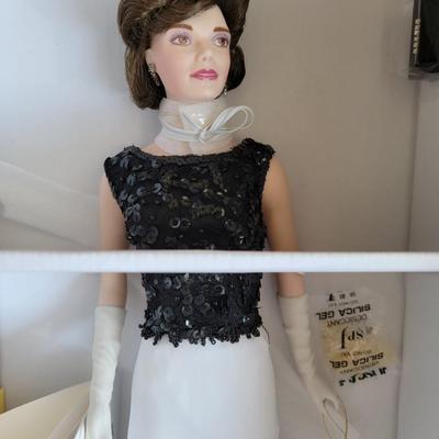 Jacqueline Kennedy 16" Doll - Black & White