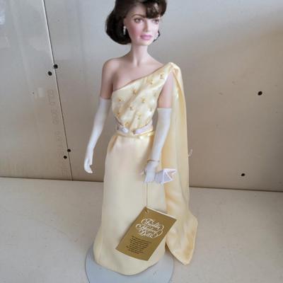 Jacqueline Kennedy 16" Doll - Golden Gala