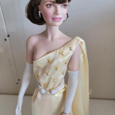Jacqueline Kennedy 16" Doll - Golden Gala