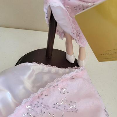 Jacqueline Kennedy 16" Doll - Paris Lights