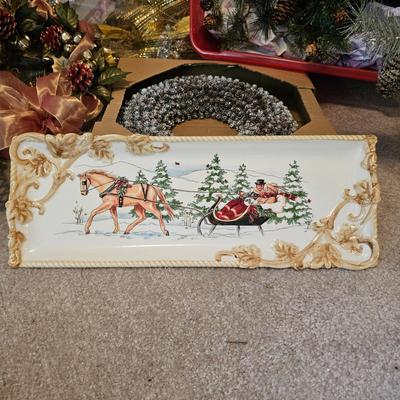 Christmas Decor, Trees, Wreaths + More (BR2-JS)