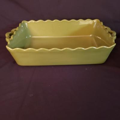 Two Artistic Accents Green Casserole Baking Dishes (D-KD)